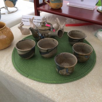 Japanese Gardens - A beautiful tea set that my son ended up buying - Parks Near Me - Buffalo, New York