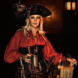 Strega's Pirate Shop - Louisa Strega Bianca@ThePirateStrega on twitter.com