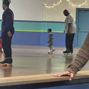 Laurel Skating Center - Skating Rinks Near Me - Laurel, Maryland