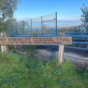 Earthquake Park - Coastal Trail head - Parks Near Me - Anchorage, Alaska