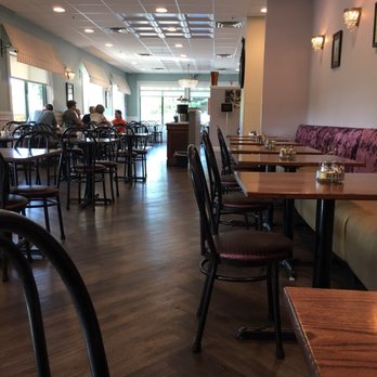 Chef's Corner Cafe Bakery - Bakeries Near Me - Williston, Vermont