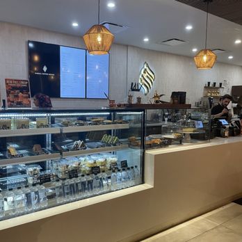 Haraz Coffee House - Coffee & Tea Near Me - Fairfax, Virginia