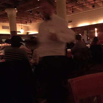 Shaw's Crab House - Inside Shaws - Seafood Near Me - Chicago, Illinois