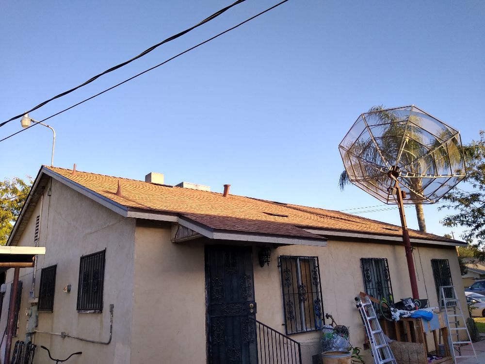 Slide of Garcia's Kingdom Roofing