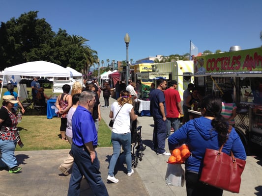 Downtown Oxnard Farmers Market by null