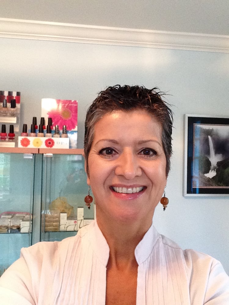 De Estheticienne Logo