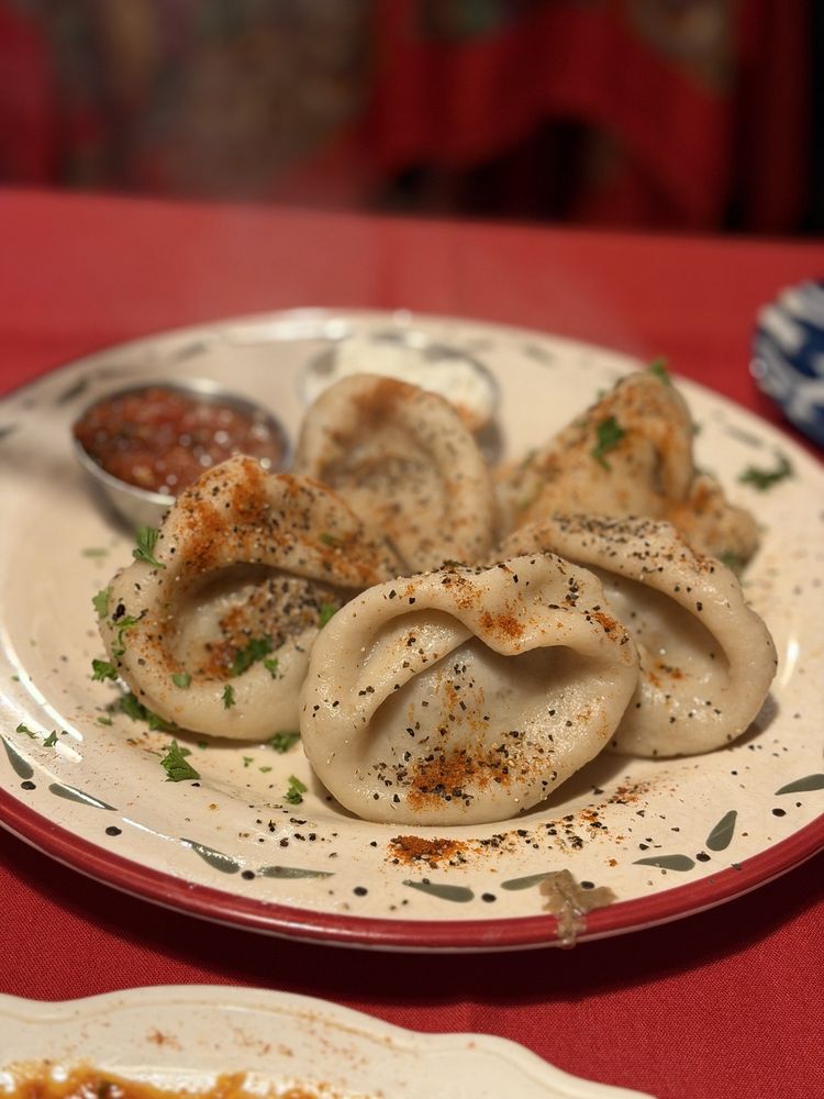 Nene's Restaurant & Bar