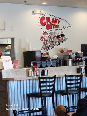 Crazy Otto's Diner Valencia by null