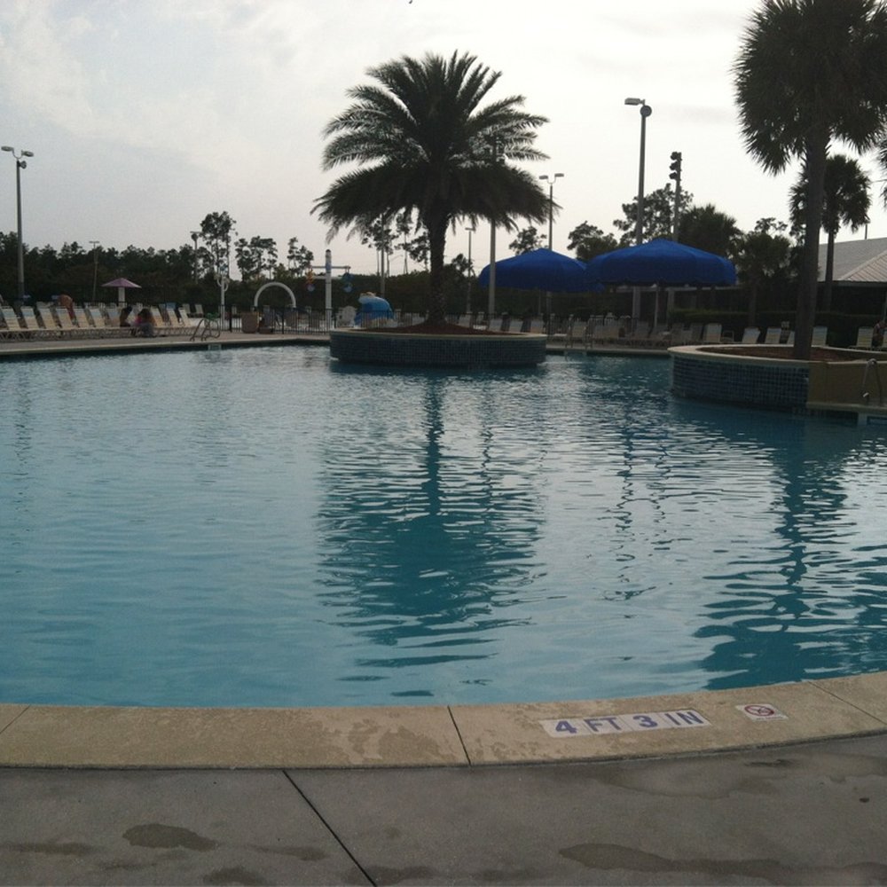 Sun-N-Fun Lagoon - 4 foot wading pool with massaging water spouts! - Water Parks Near Me - Naples, Florida