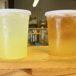 Jonesez BBQ - Large lemonade and half and half