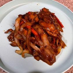Sun Wok Chinese Cafe - Spicy chicken.