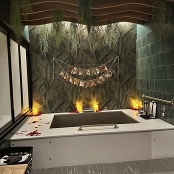 Oakwell Beer Spa - Energized IPA infused bath soak, charcuterie board, chocolate bonbons and water. Anniversary decor is a $10 add on - Beer Bar Near Me - Littleton, Colorado