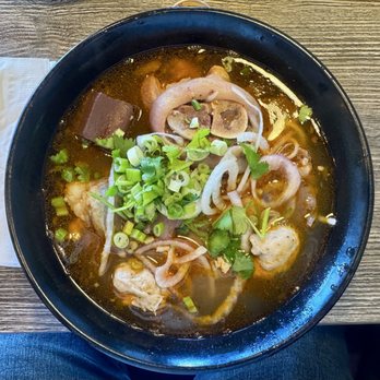 Hue Oi - bun bo hue - Vietnamese Near Me - Fountain Valley, California Hue Oi - bun bo hue - Vietnamese Near Me - Fountain Valley, California