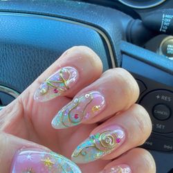 Mina Nails