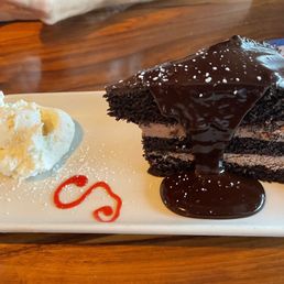 Chocolate Mousse dessert, which can easily be split Chocolate Mousse dessert, which can easily be split