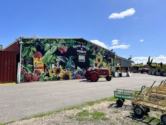 Bella Organic Farm by null