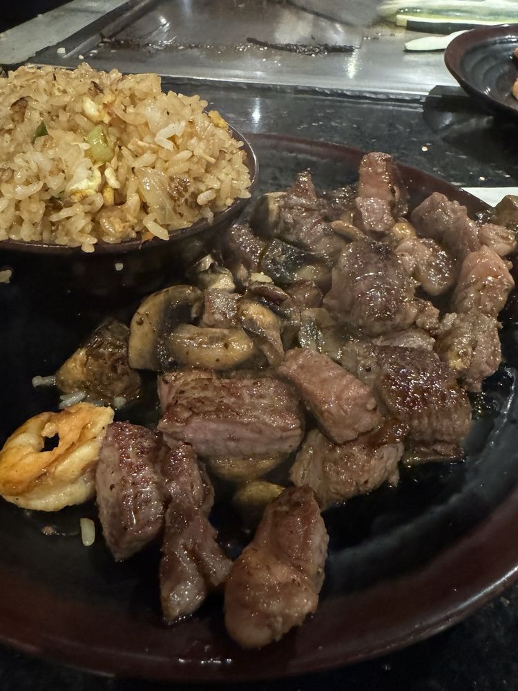 Tokyo Japanese Steakhouse & Sushi Bar