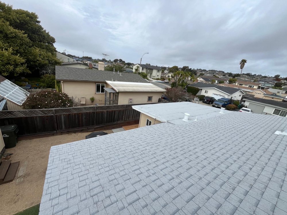 Slide of Acme Roofing Services