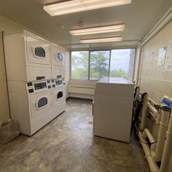 Ithaca College - Free laundry