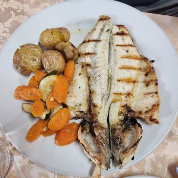 Solar do Bacalhau - Sea bass - Seafood Near Me - Lisbon, 11