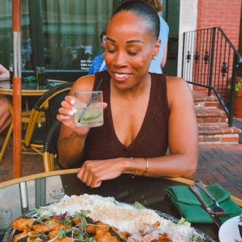 Lobby Bar - Girl Dinner - American Near Me - Washington, DC, District of Columbia