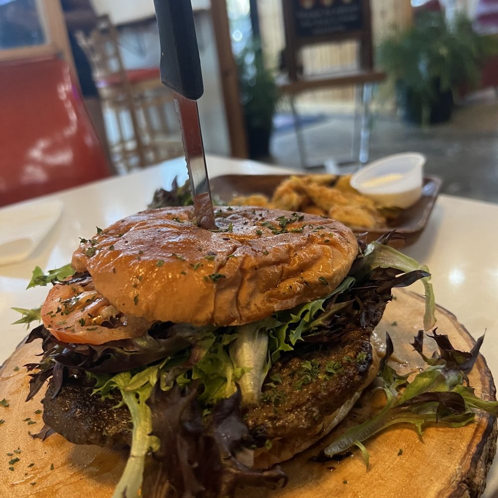 REDDS - Burger - American Near Me - Houston, Texas