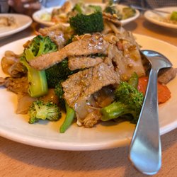 Thai and Taps - Pad Phad See Iew