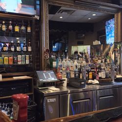 Oak Hill Bar & Grill - The bar