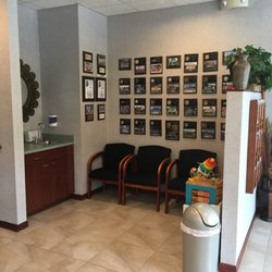La Ruffa Chiropractic & Sports Rehab - Waiting Room