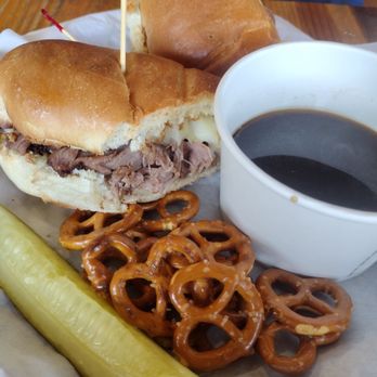 Smacky's On Broadway - French Dip - Sandwiches Near Me - Spokane Valley, Washington