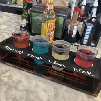 The Maple Bar Cafe - Mimosa flight - Breakfast & Brunch Near Me - Suisun City, California