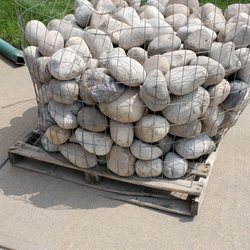The Rock Place - Medium cobblestone