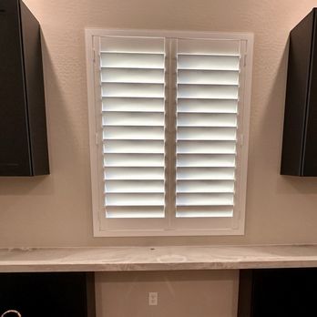 Everest Granite & Cabinets - Built in office desk. - Cabinetry Near Me - Scottsdale, Arizona Everest Granite & Cabinets - Built in office desk. - Cabinetry Near Me - Scottsdale, Arizona