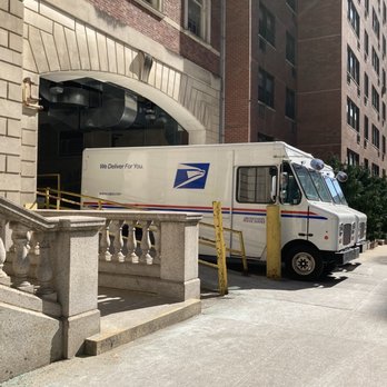 US Post Office - Lots of space for the big trucks. Posted 03/24/21 - Post Offices Near Me - New York, New York US Post Office - Lots of space for the big trucks. Posted 03/24/21 - Post Offices Near Me - New York, New York