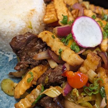 OMELI Kitchen - Lomo Saltado - Vietnamese Near Me - Fullerton, California OMELI Kitchen - Lomo Saltado - Vietnamese Near Me - Fullerton, California