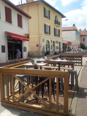 LE CAB Biarritz - Le comptoir à burger by null