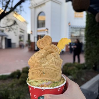 Somisomi - Ice Cream & Frozen Yogurt Near Me - Huntington Beach, California Somisomi - Ice Cream & Frozen Yogurt Near Me - Huntington Beach, California