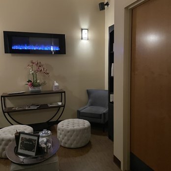 Spavia Day Spa - LBX - Women's zen waiting area - Skin Care Near Me - Long Beach, California Spavia Day Spa - LBX - Women's zen waiting area - Skin Care Near Me - Long Beach, California