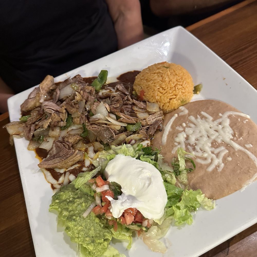 Rosa Mezcal Cocina Mexicana - Chilaquiles - Mexican Near Me - Eustis, Florida Rosa Mezcal Cocina Mexicana - Chilaquiles - Mexican Near Me - Eustis, Florida