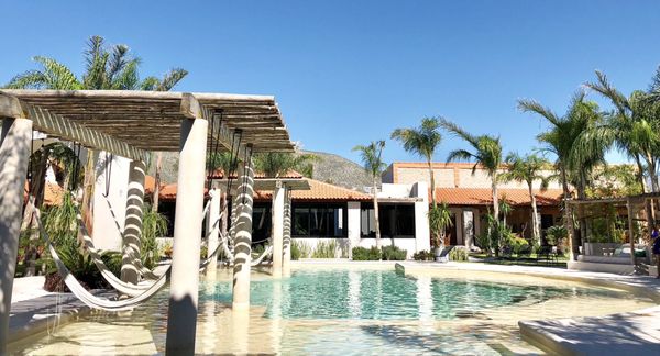 Hacienda 1800 by null
