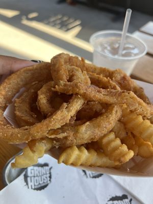 Grindhouse Killer Burgers by null