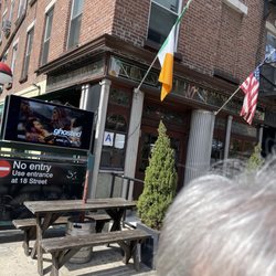 Peter McManus Cafe - 7th and 19th, by the subway