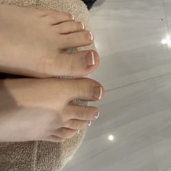 NK Nails - Gel French Pedicure
