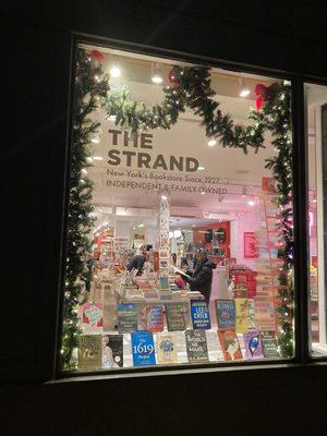 The Strand by null