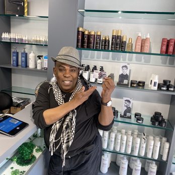 Color Lab Salon By TSR - Stylist-Donnell - Hair Salons Near Me - Washington, DC, District of Columbia