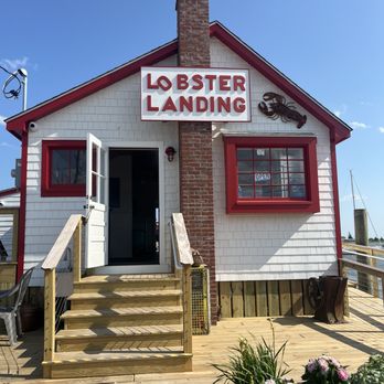 Lobster Landing - Can by fresh seafood inside! - Seafood Markets Near Me - Clinton, Connecticut