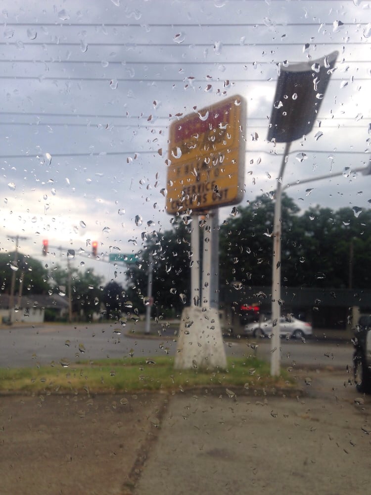 DISCOUNT BRAKE & MUFFLER Updated August 2024 1554 E McKinley Ave