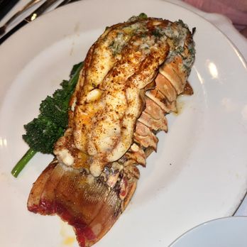 21 Oceanfront - Lobster Bisque - New American Near Me - Newport Beach, California