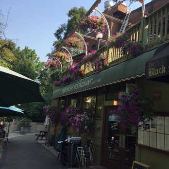 Greenleaf Restaurant - Maybe not the best picture but you will never have a better dining experience - Breakfast & Brunch Near Me - Ashland, Oregon