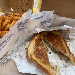 Steak Melt, Small Port Fries